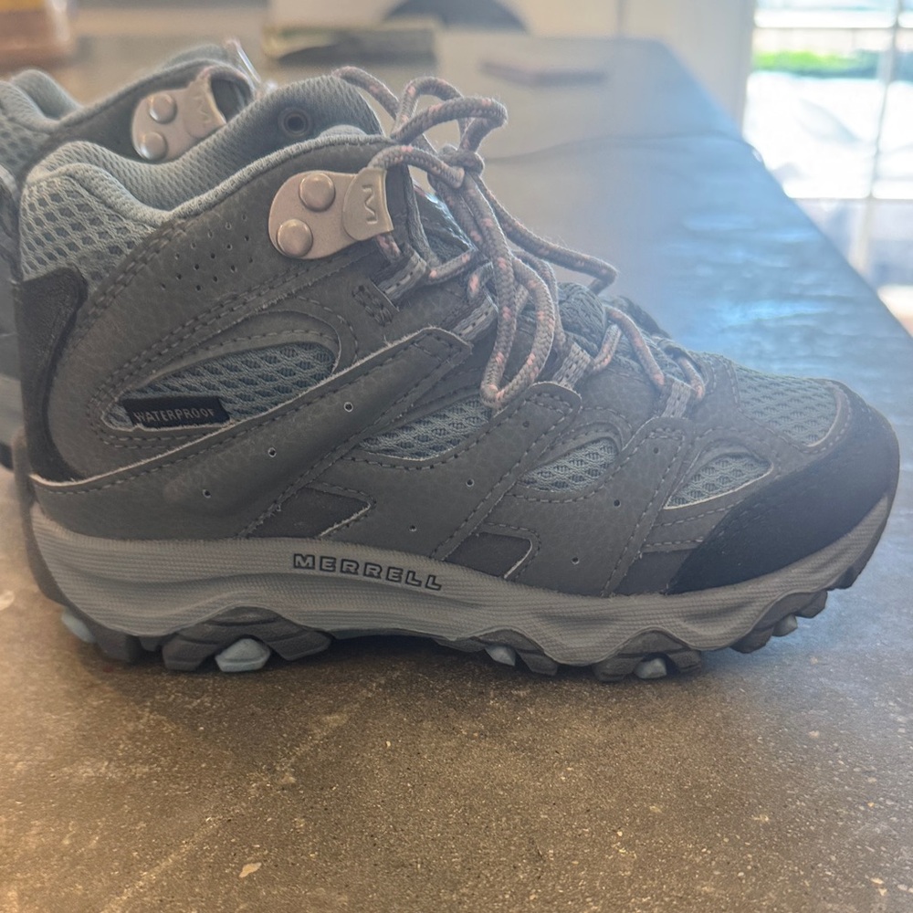 Merrell Kids Sneakers - Dark Gray!